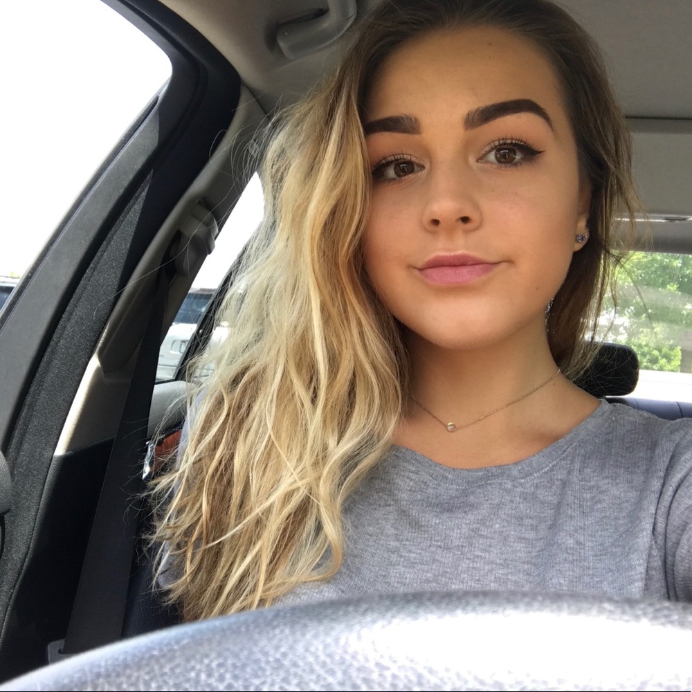 Meet your Posher, Kristina